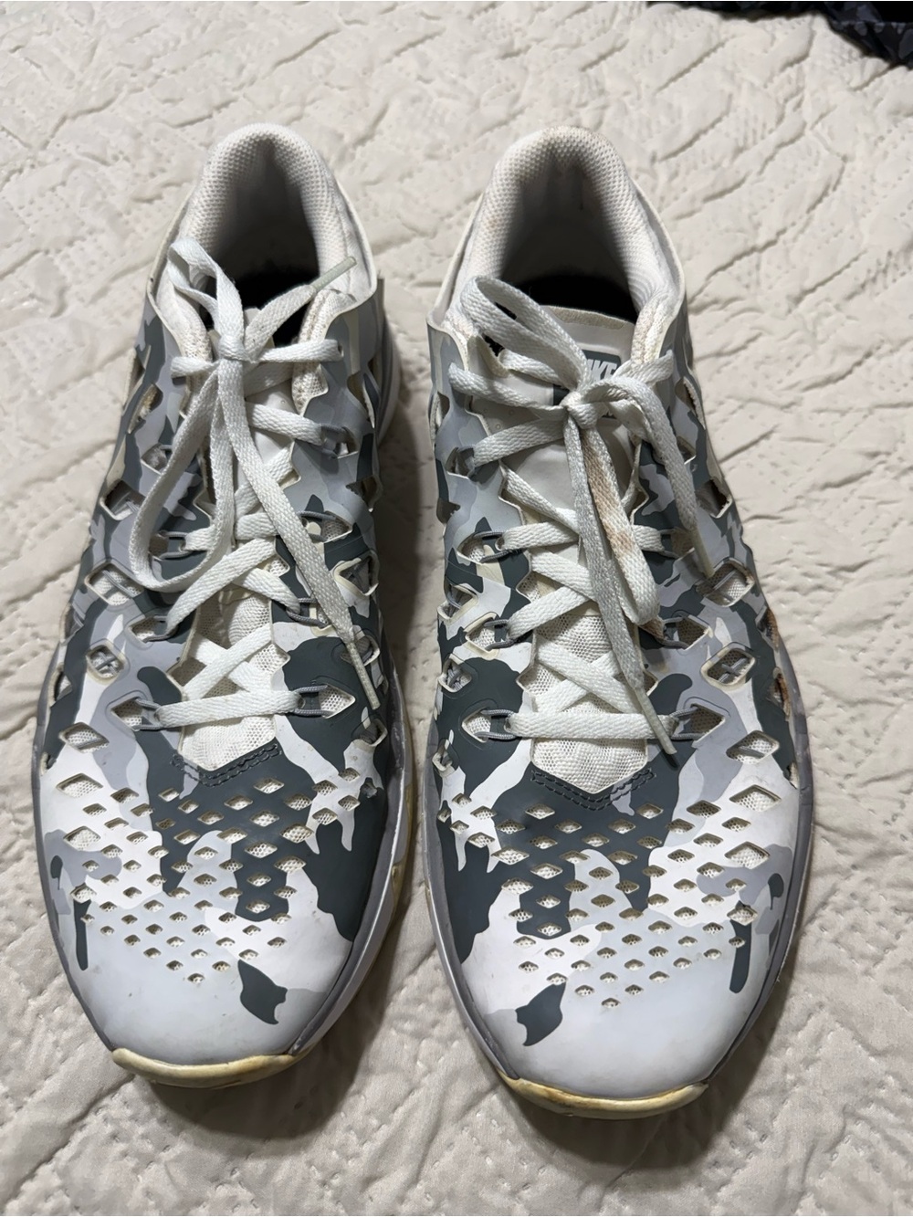 Nike Men's Athletic Shoes in White and Gray Camouflage